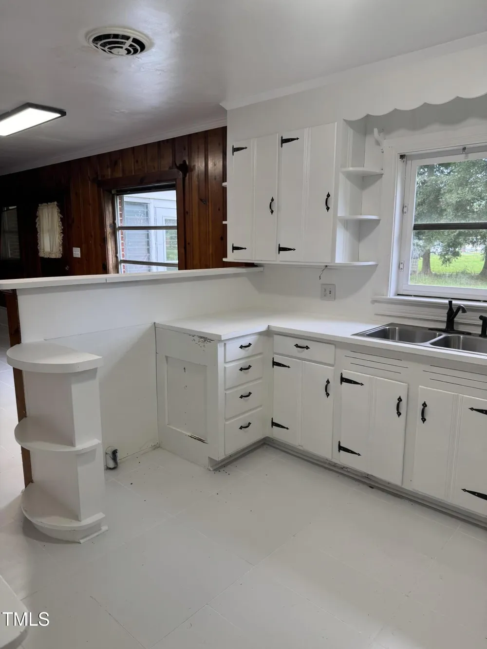 324 S Bank Street Roper, NC 27970