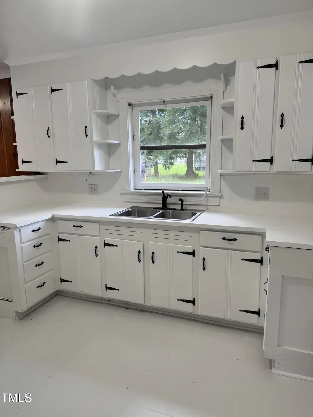 324 S Bank Street Roper, NC 27970