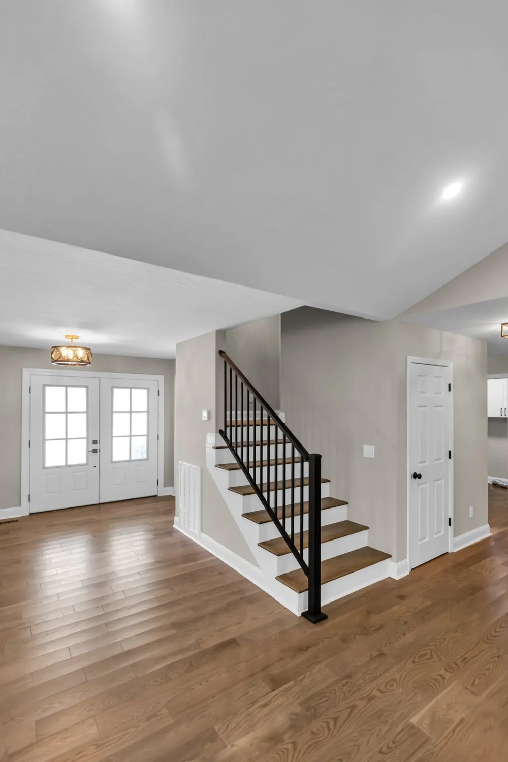 138 Tamatha Dr Paris, TN 38242