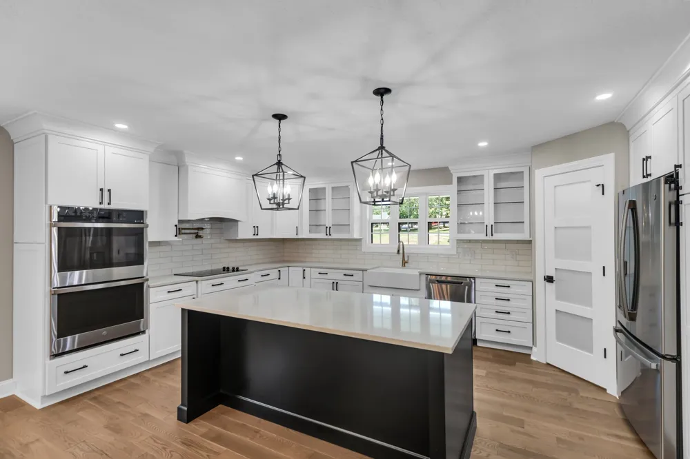 138 Tamatha Dr Paris, TN 38242