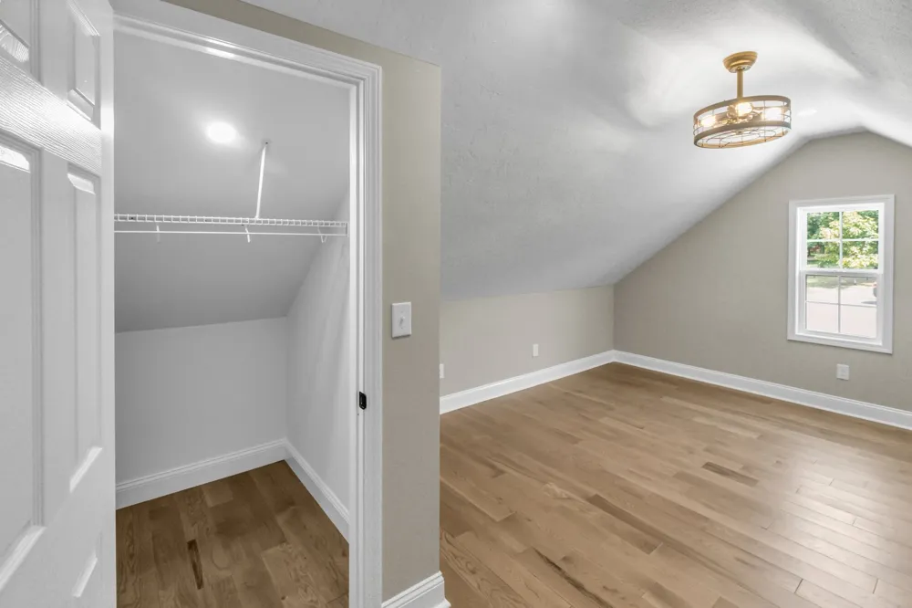 138 Tamatha Dr Paris, TN 38242