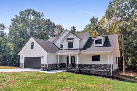 138 Tamatha Dr