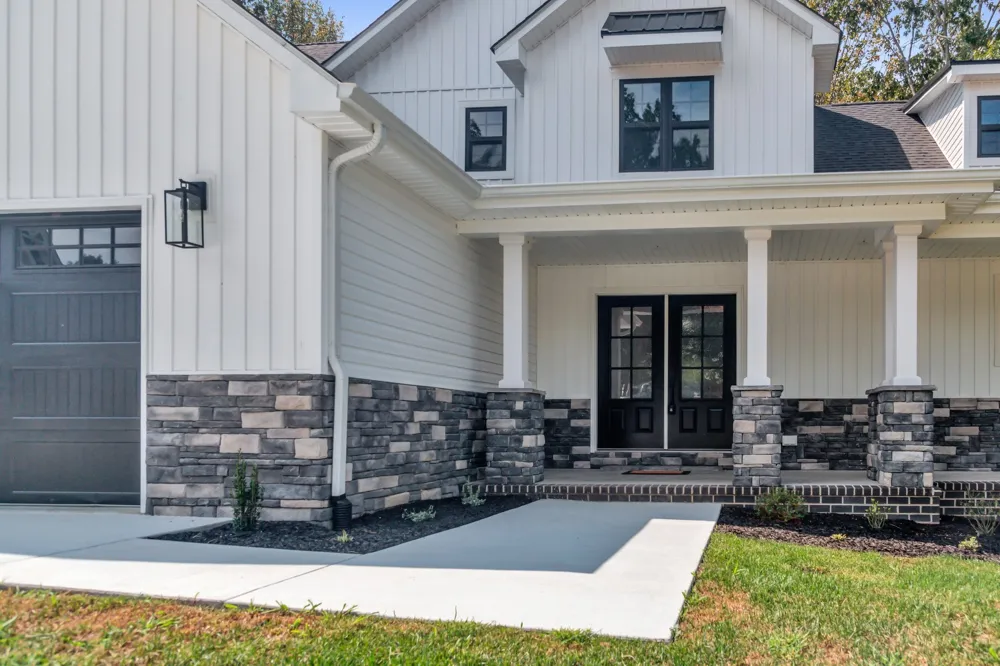 138 Tamatha Dr Paris, TN 38242