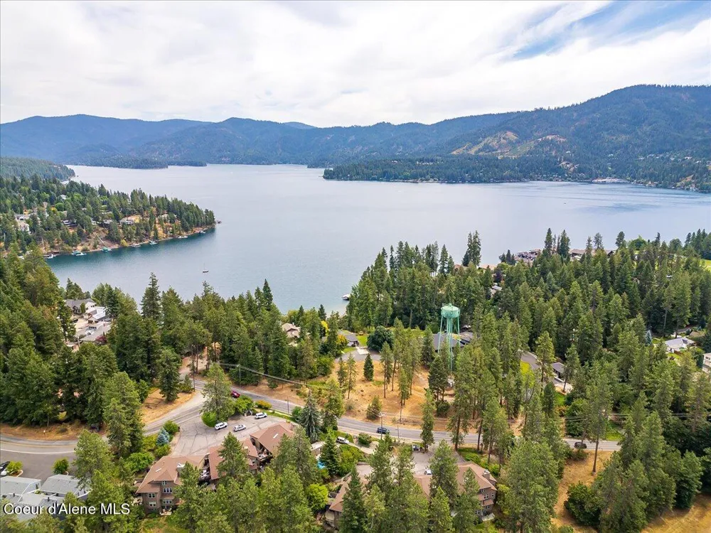 10569 FRIAR DRIVE ##B Hayden, ID 83835