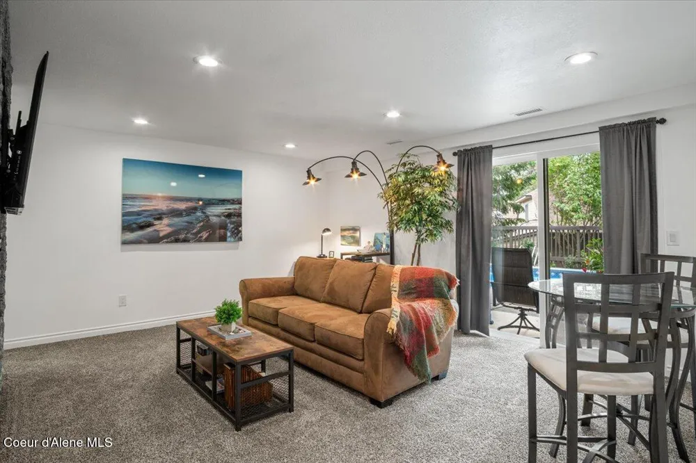 10569 FRIAR DRIVE ##B Hayden, ID 83835
