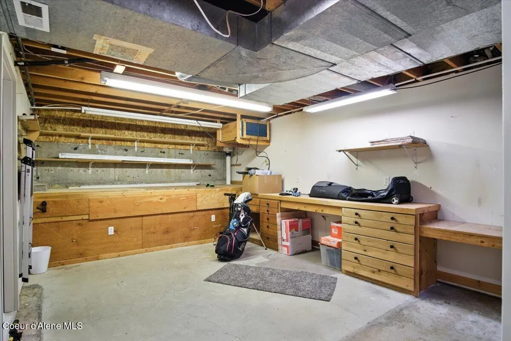 10569 FRIAR DRIVE ##B Hayden, ID 83835