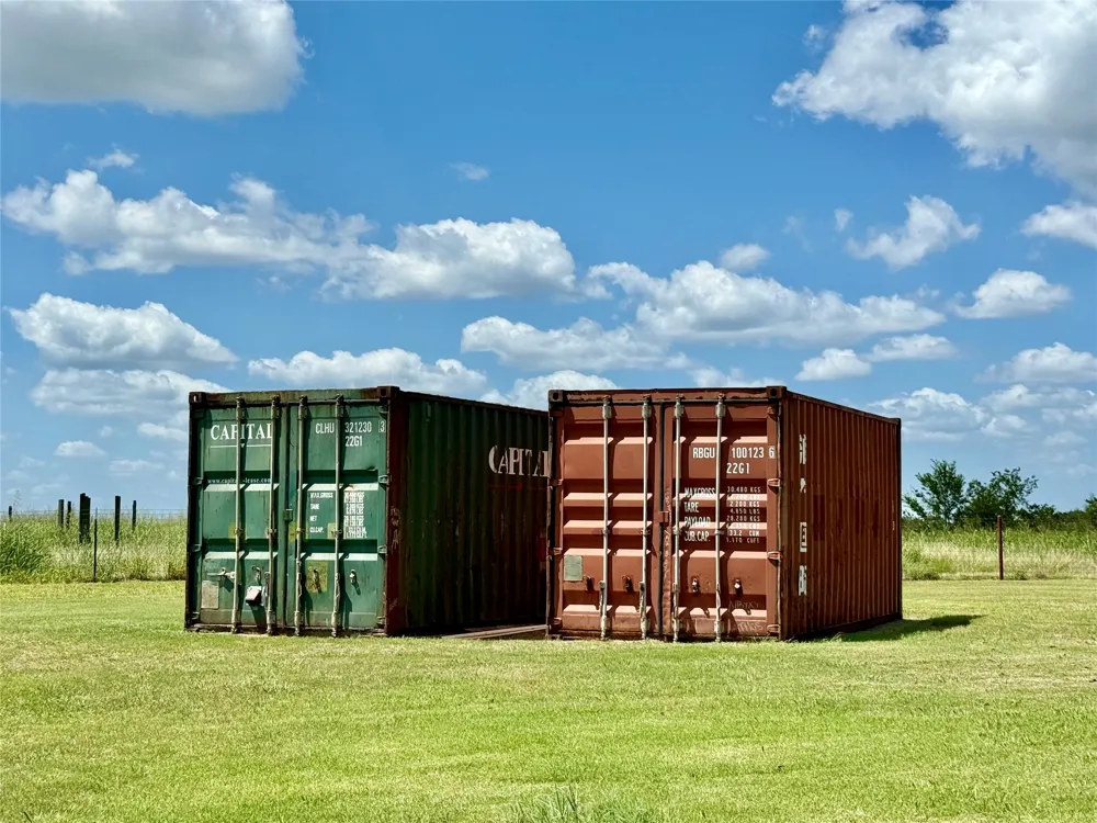 596 County Road 3425 Clifton, TX 76634