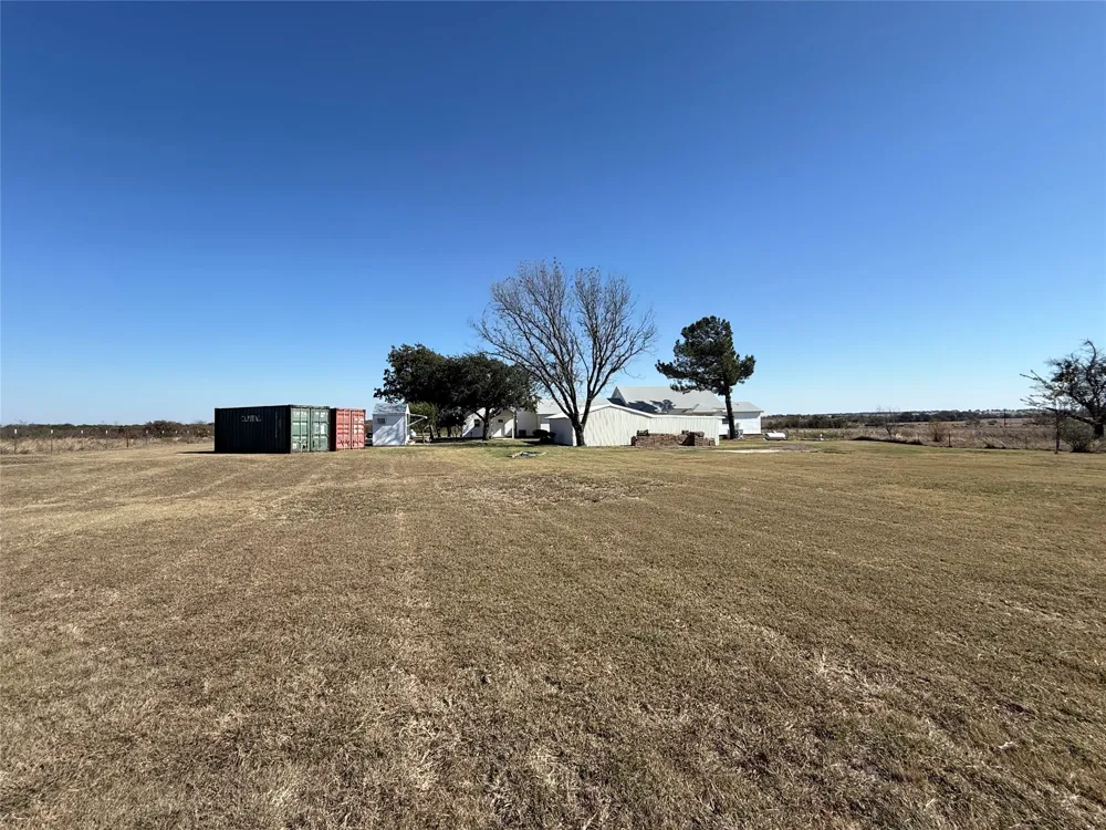 596 County Road 3425 Clifton, TX 76634