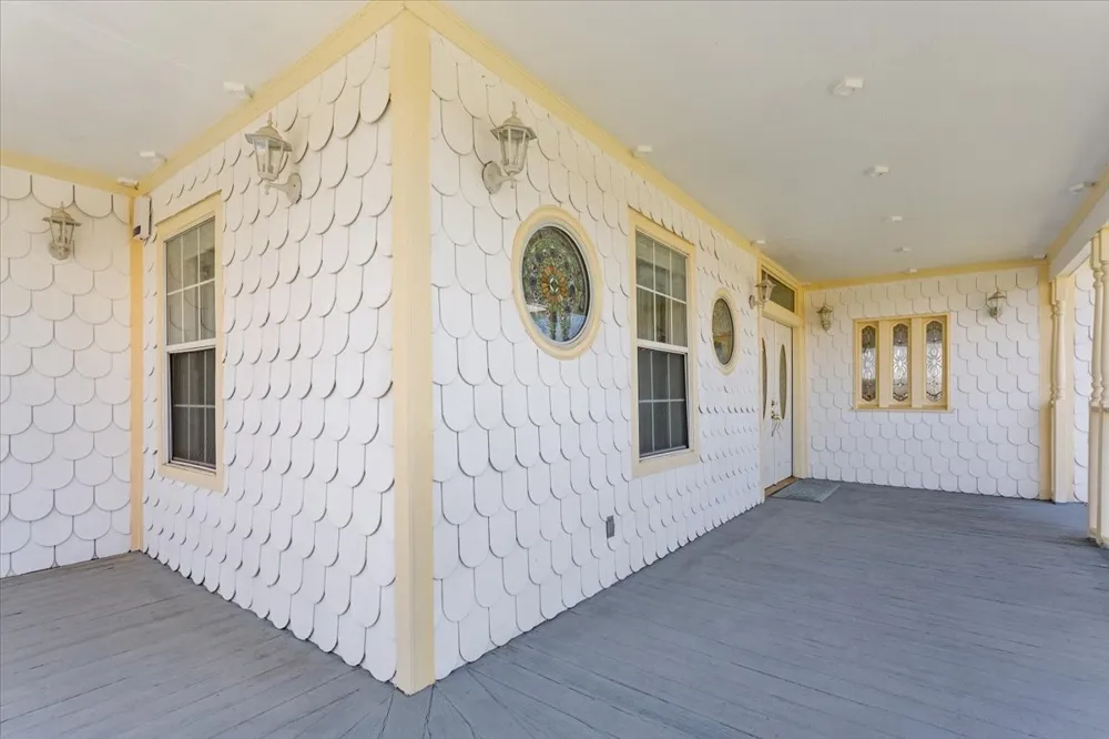 596 County Road 3425 Clifton, TX 76634