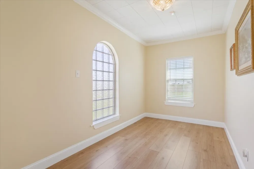596 County Road 3425 Clifton, TX 76634