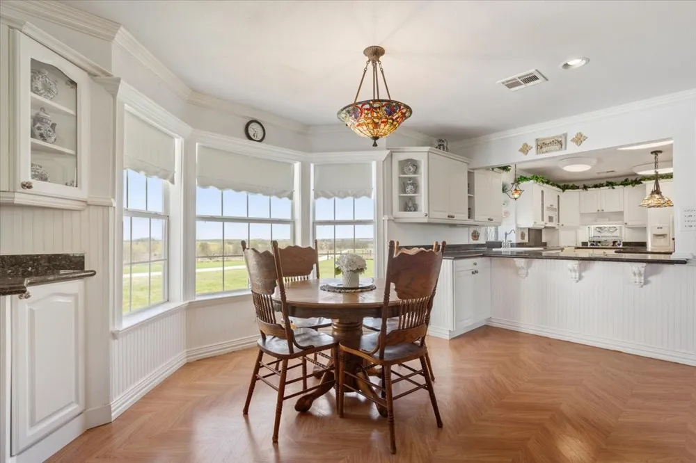 596 County Road 3425 Clifton, TX 76634