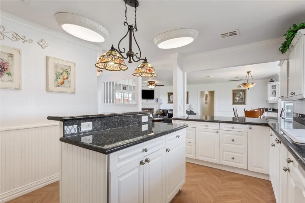 596 County Road 3425 Clifton, TX 76634