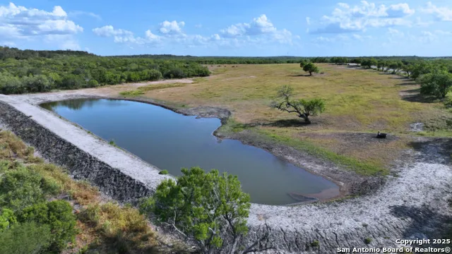 32 AC Fm 791 Falls City, TX 78113