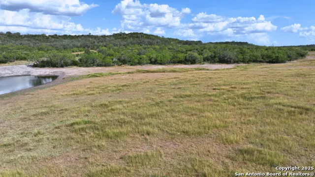 32 AC Fm 791 Falls City, TX 78113