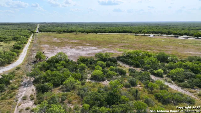 32 AC Fm 791 Falls City, TX 78113