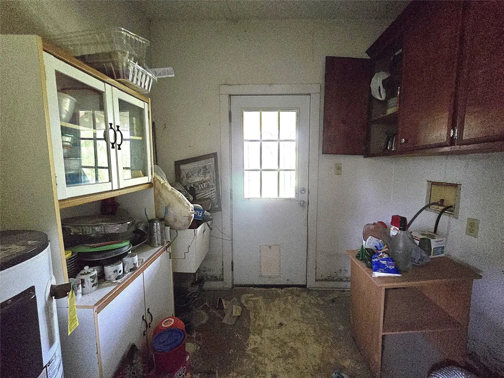 2101 W Houston Street Jasper, TX 75951