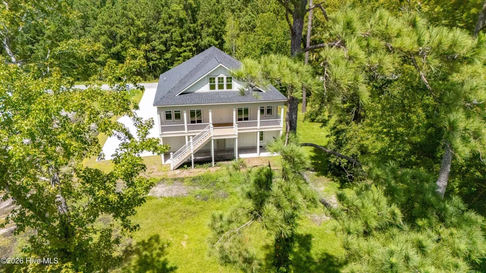 4007 Tarpon Drive Oriental, NC 28571