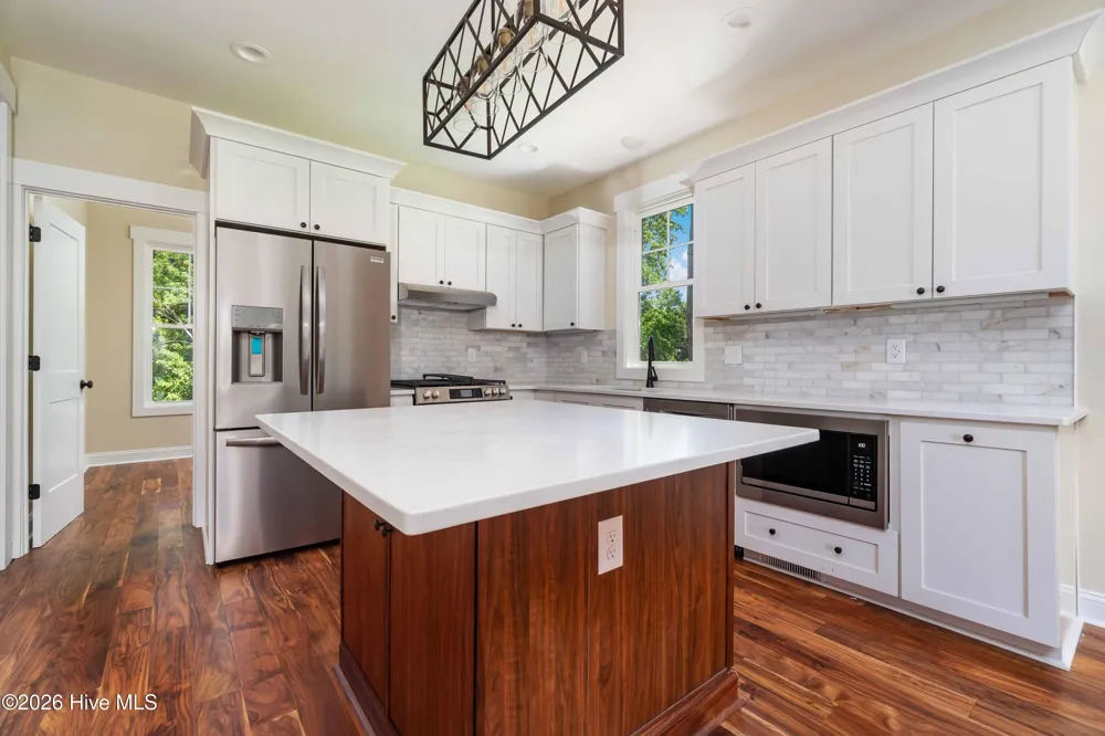 4007 Tarpon Drive Oriental, NC 28571