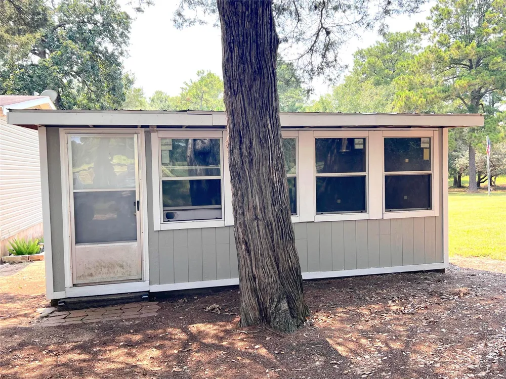 1079 Schuette Road New Ulm, TX 78950