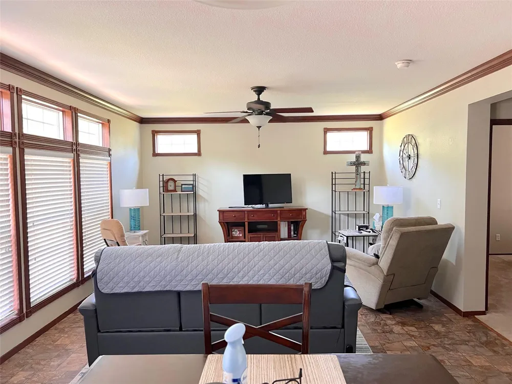 1079 Schuette Road New Ulm, TX 78950