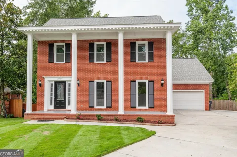 2507 Pinebluff CT