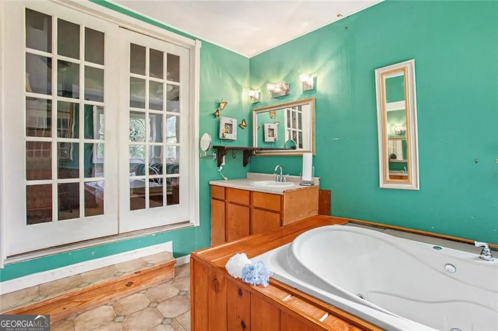 2841 Upper Sweetwater TRL SE White, GA 30184