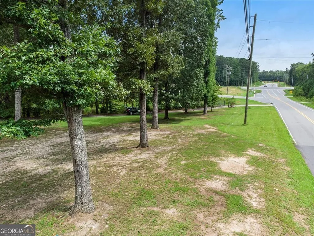 2841 Upper Sweetwater TRL SE White, GA 30184