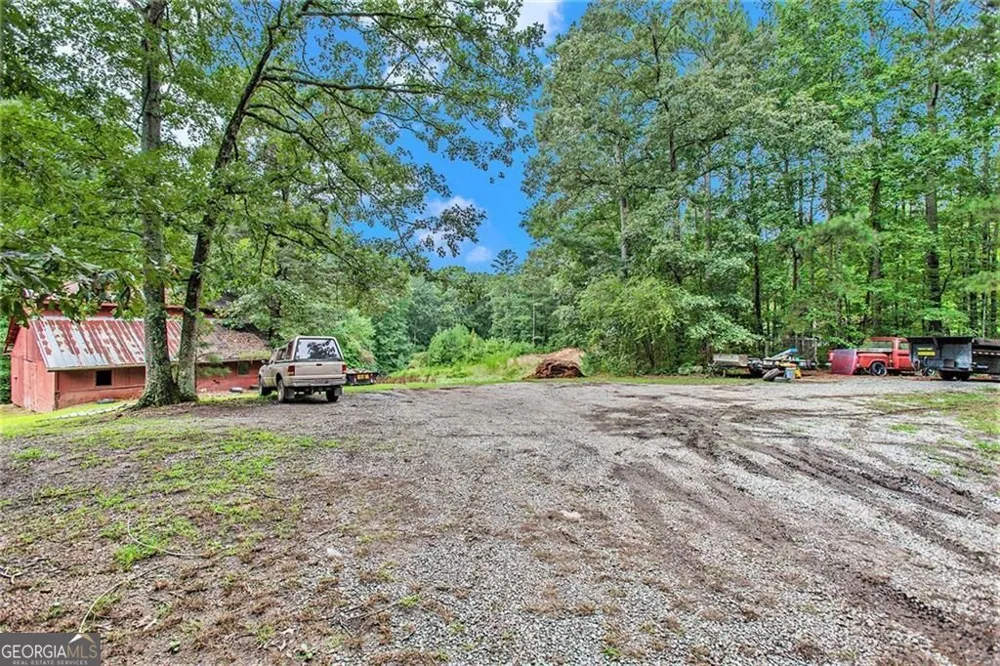 2841 Upper Sweetwater TRL SE White, GA 30184