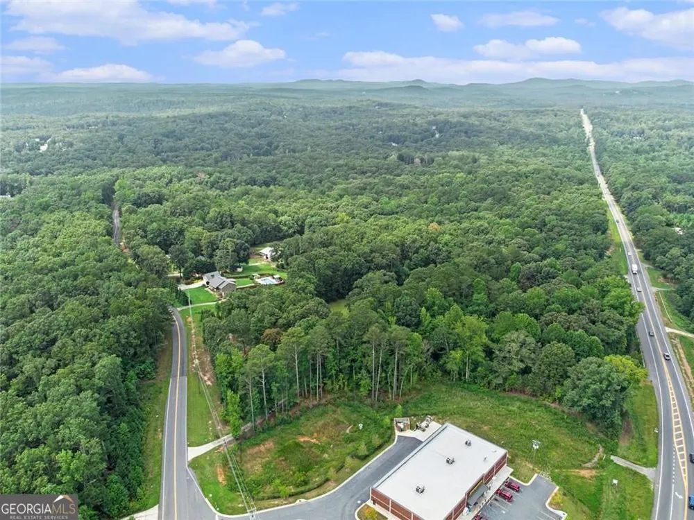 2841 Upper Sweetwater TRL SE White, GA 30184