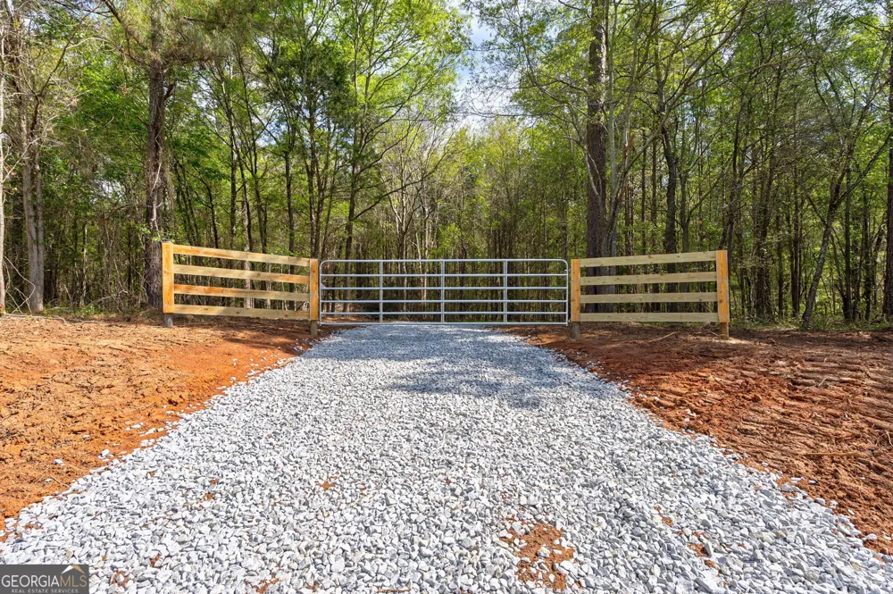 1569 Skull Shoals Road