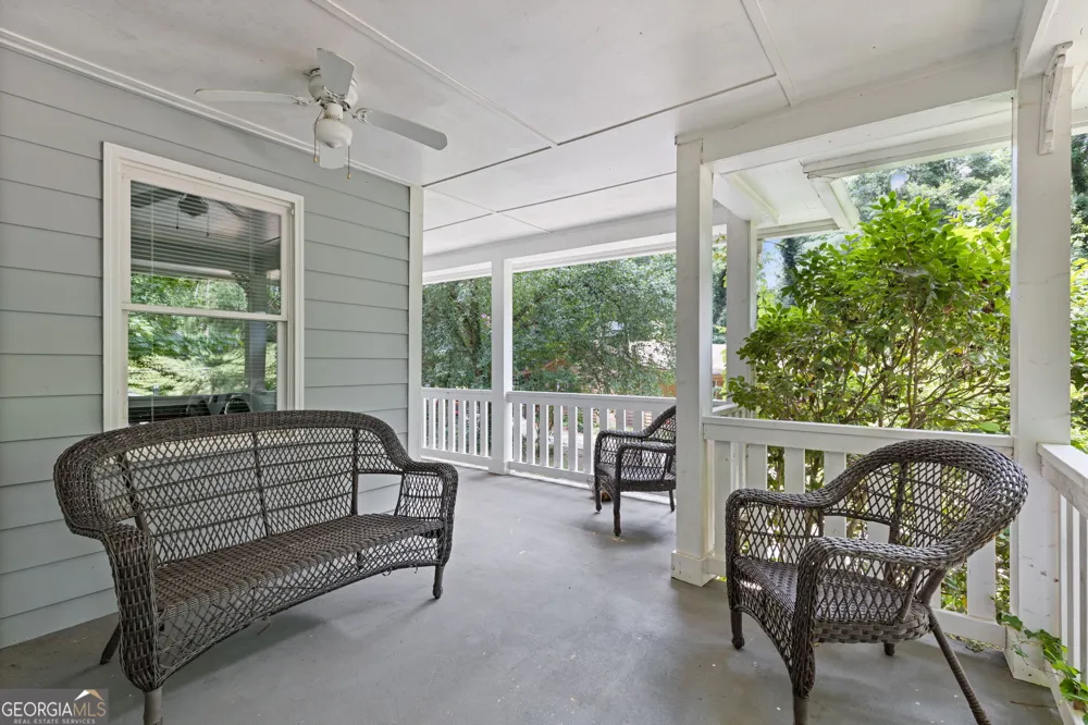 742 Mountain View DR Stone Mountain, GA 30083