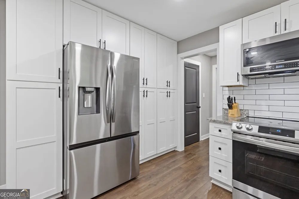 742 Mountain View DR Stone Mountain, GA 30083