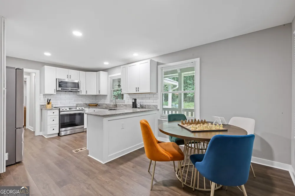 742 Mountain View DR Stone Mountain, GA 30083