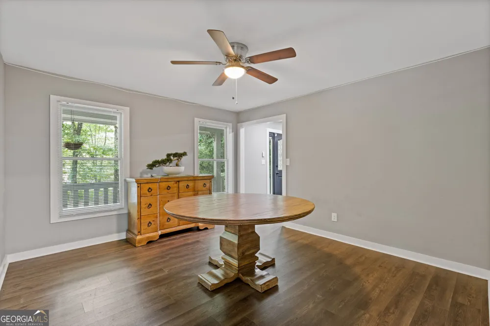 742 Mountain View DR Stone Mountain, GA 30083