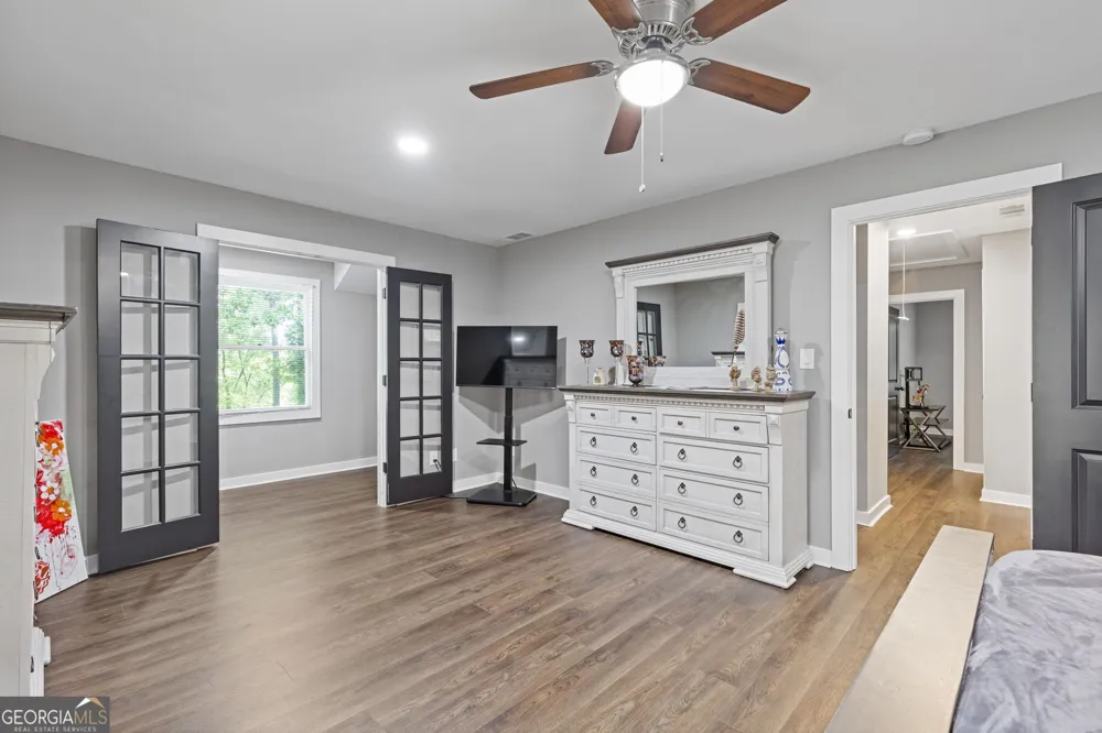 742 Mountain View DR Stone Mountain, GA 30083