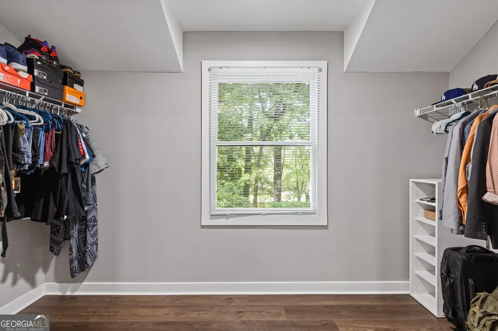 742 Mountain View DR Stone Mountain, GA 30083