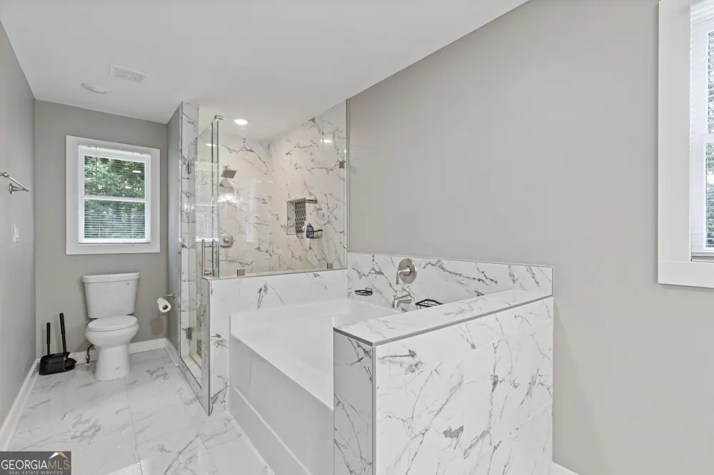 742 Mountain View DR Stone Mountain, GA 30083