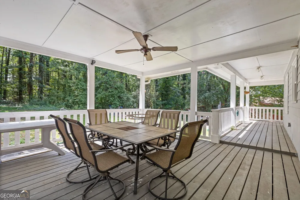 742 Mountain View DR Stone Mountain, GA 30083
