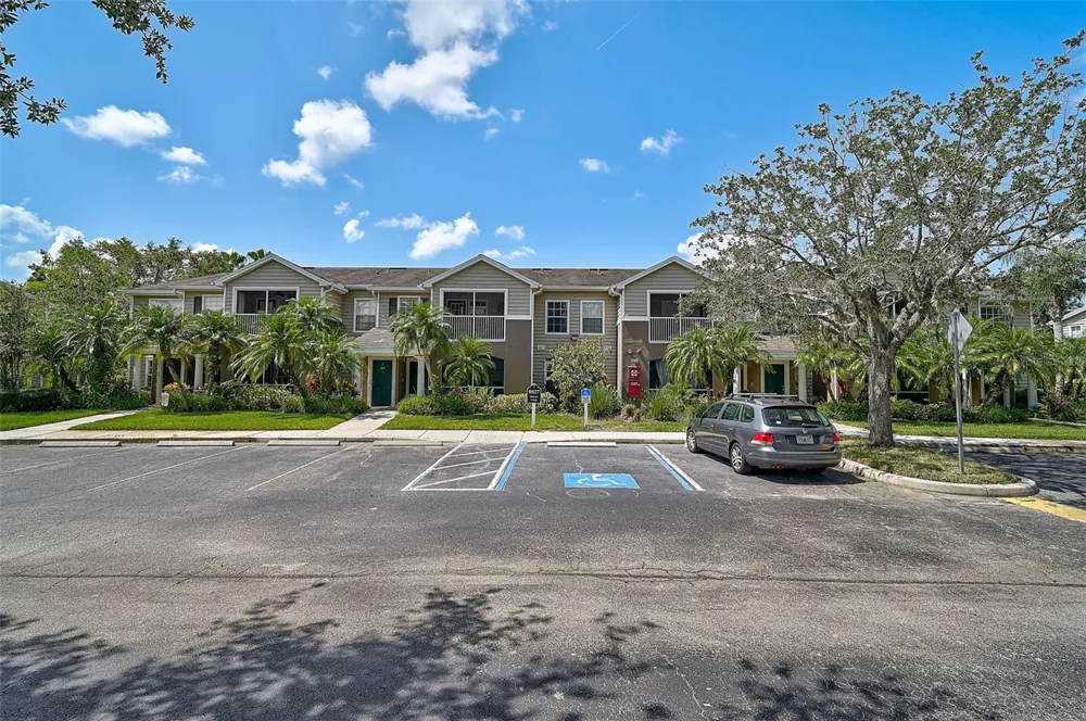 8827 MANOR LOOP #204 Lakewood Ranch, FL 34202