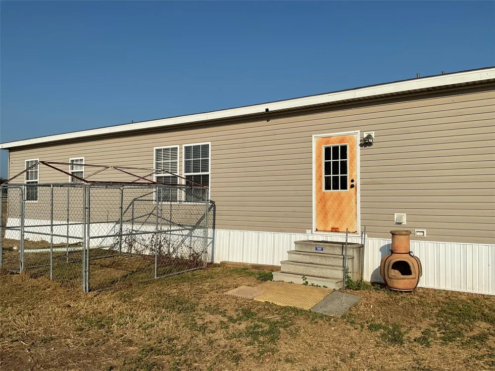 847 Hefner Lane Cuero, TX 77954