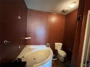 847 Hefner Lane Cuero, TX 77954