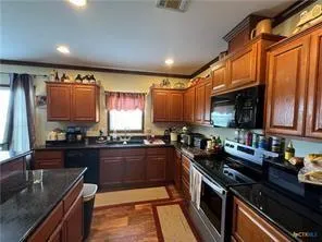 847 Hefner Lane Cuero, TX 77954