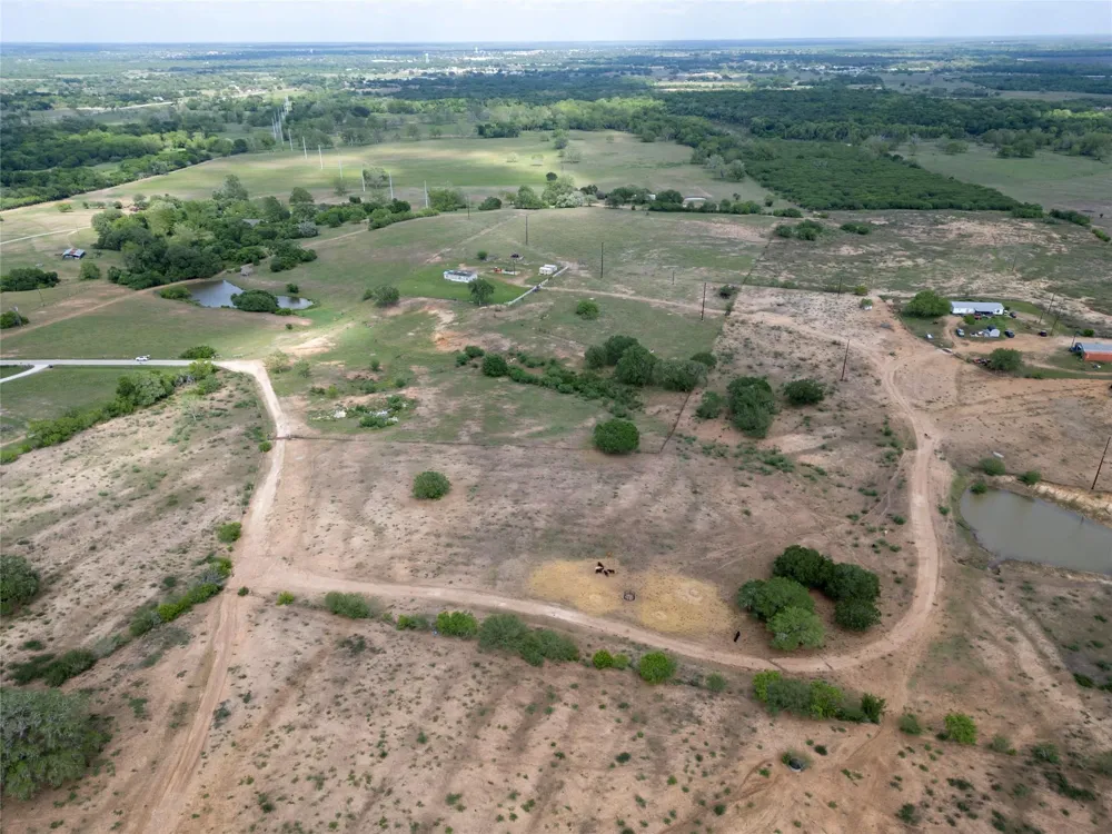 847 Hefner Lane Cuero, TX 77954