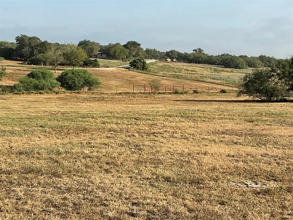 847 Hefner Lane Cuero, TX 77954