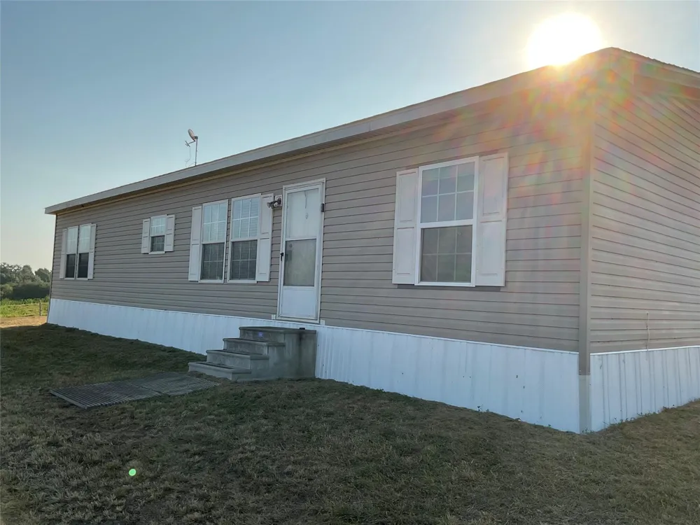847 Hefner Lane Cuero, TX 77954