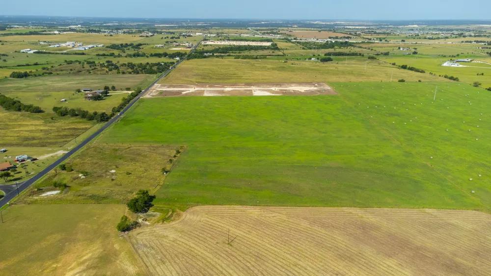 1499 CR 311 DRIVE Jarrell, TX 76537