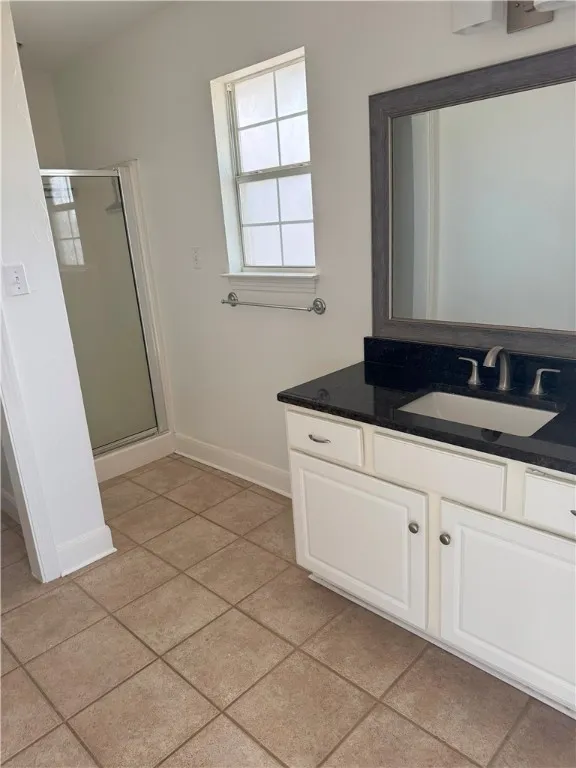 1132 5th Comfort, TX 78013