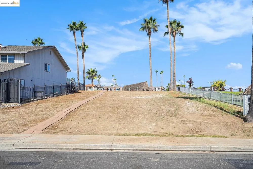 910 Discovery Bay Blvd Discovery Bay, CA 94505