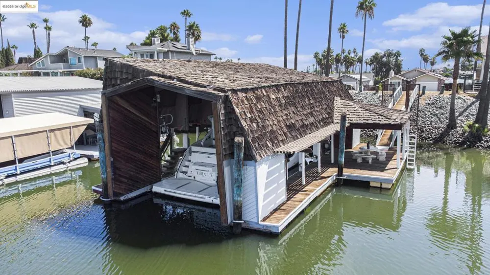 910 Discovery Bay Blvd Discovery Bay, CA 94505