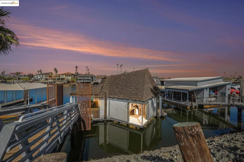 910 Discovery Bay Blvd Discovery Bay, CA 94505